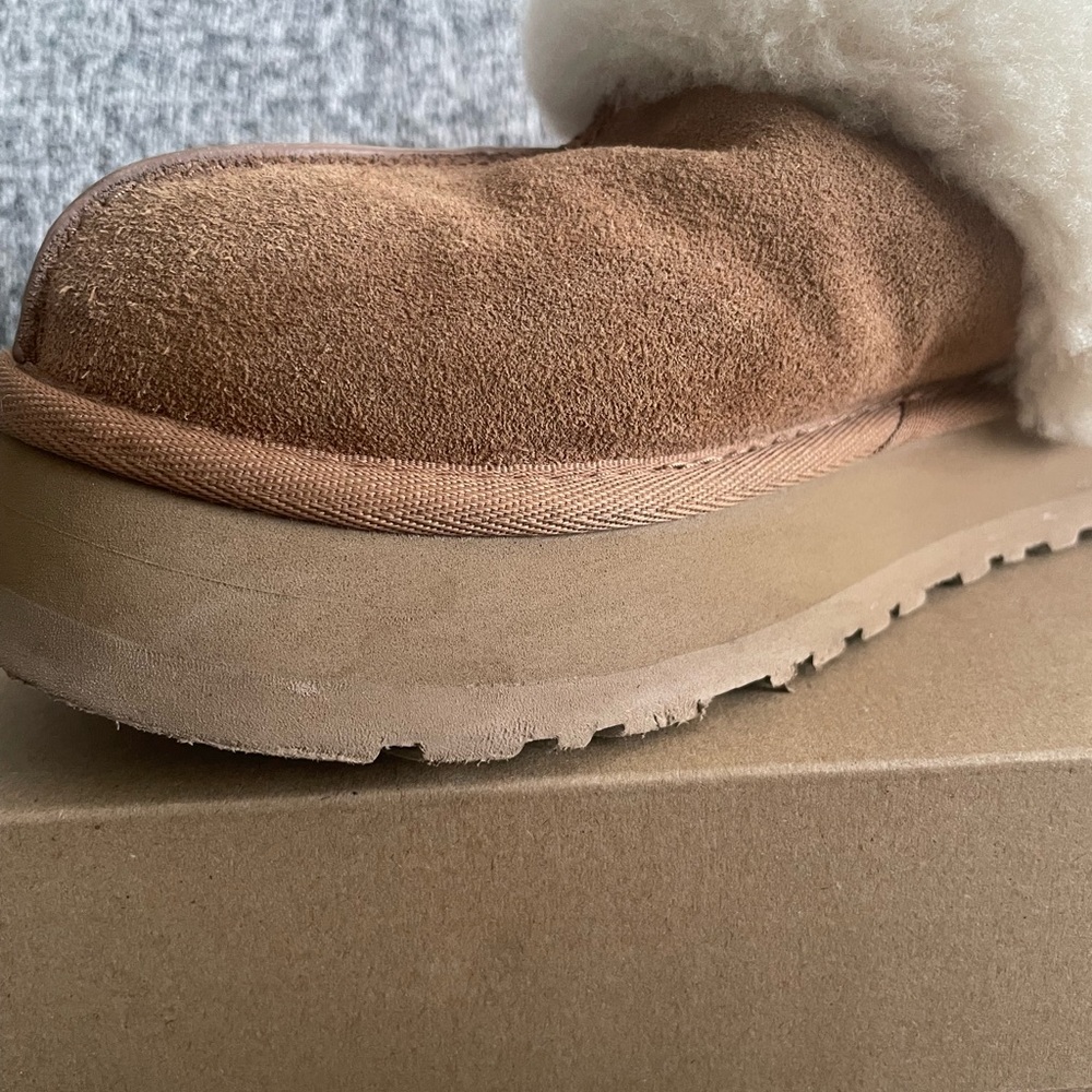 UGG Chestnut Suede Shearling Clogs Platform Size … - image 7